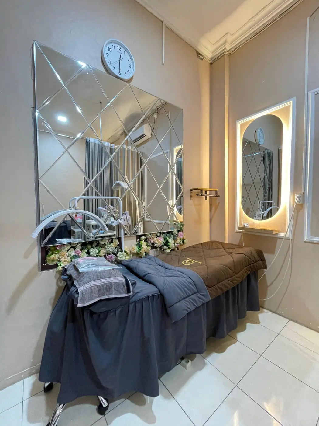 Ruang VIP treatment INS Beauty Aesthetic